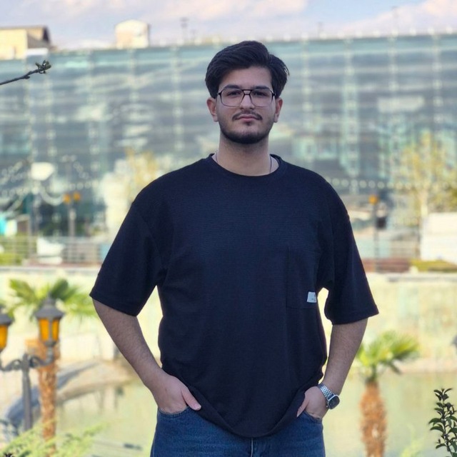 عکس پروفایل RezaMi